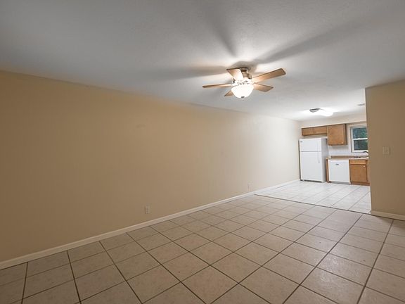 2nd image of 2959 Shore Dr APT C