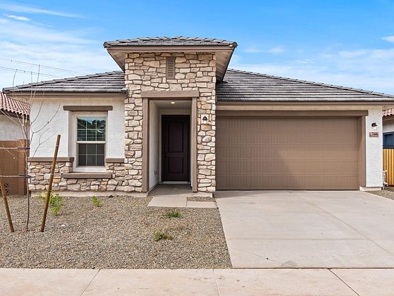 3rd image of 7426 S 76th Drive