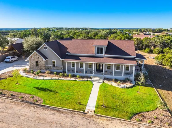 200 Shamrock St, Kerrville, TX 78028
