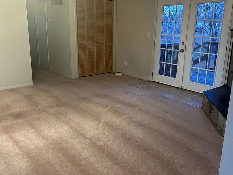 323 Covert Ln — Photo 8