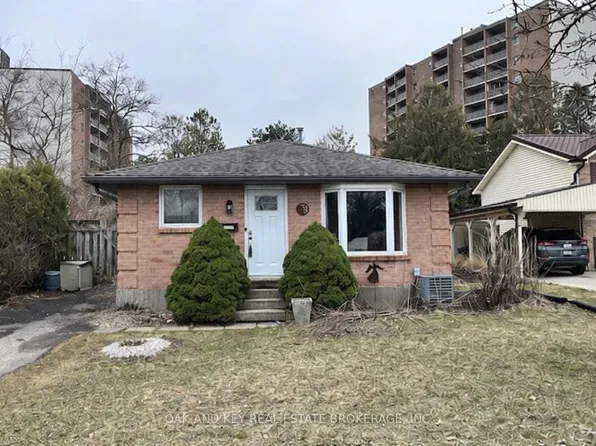63 Dundee Ct, London, ON N6C 5E4