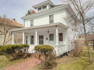 194 Hooker Ave, Poughkeepsie, NY 12603