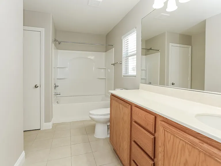 5820 Gemstone Peak St — Photo 11