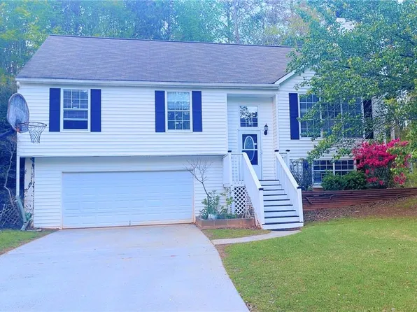 4443 Whitt Mill Rd NW, Acworth, GA 30101