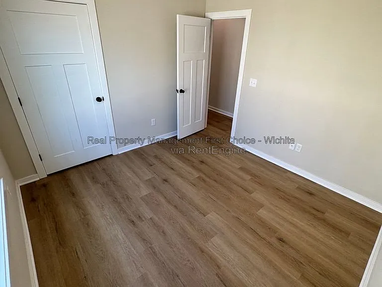 12465 W Blanford St — Photo 28