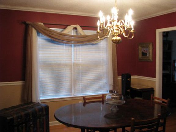 3rd image of 18187 Kenwarn Ln