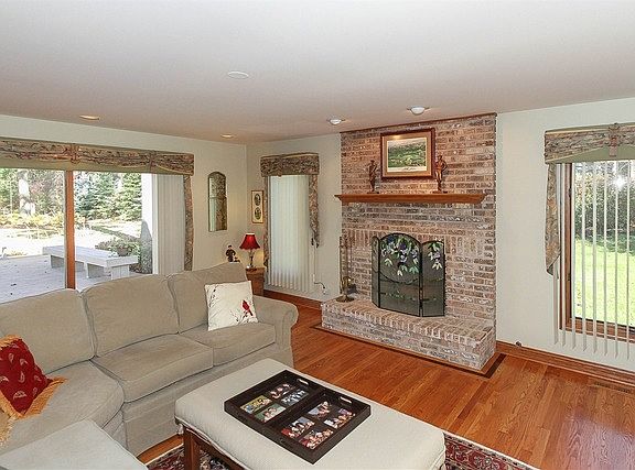 5th image of 990 La Costa Ave