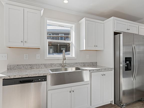 4th image of 169 Butternut Road