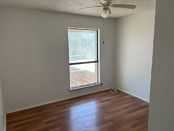 3rd image of 215 Mulberry Ave APT E