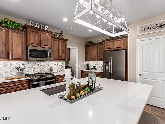 5th image of 5580 N Marshall Drive