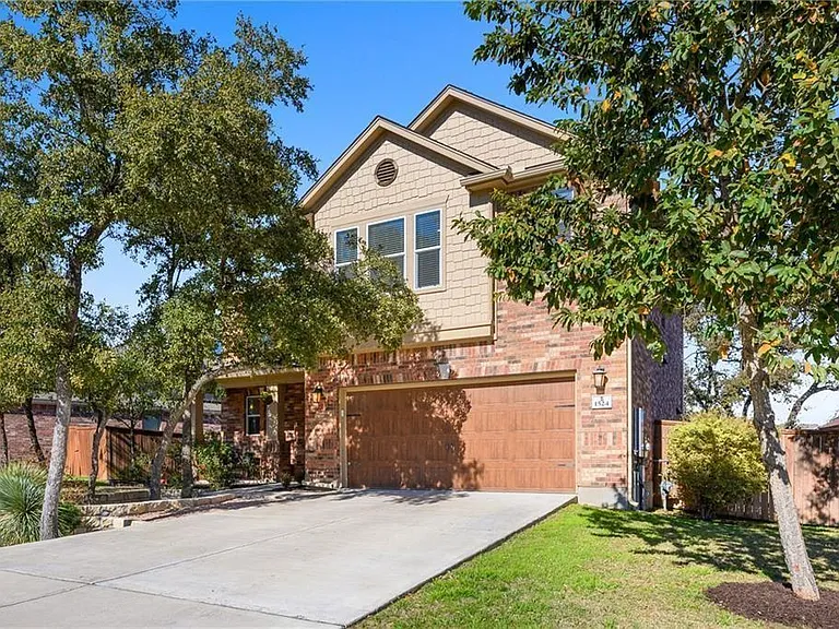 1524 Uhland Dr — Photo 1