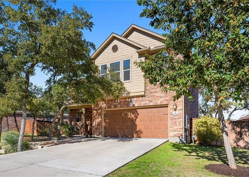 1524 Uhland Dr