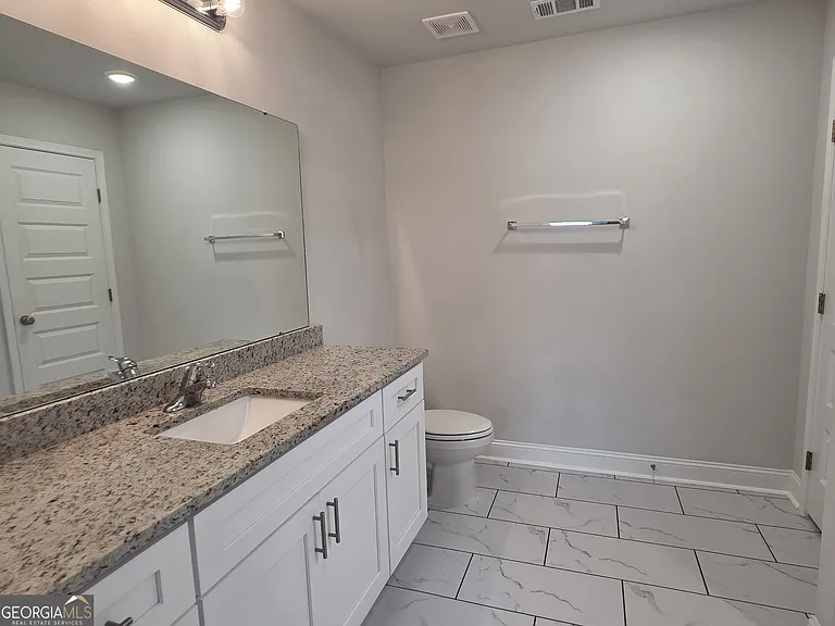 541 Governor Treutlen Cir — Photo 15