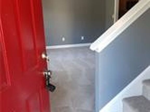 2nd image of 101-B Laura Ln
