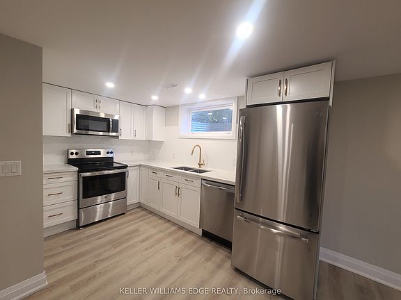 2nd image of 10 Sherwood Rise #Basement