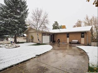 1911 E Grandeur Dr, Cottonwood Heights, UT 84121