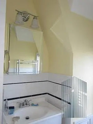 Rented by Skyline Group Real Estate | media 8