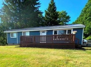 2 Greene Ave, Warren, PA 16365