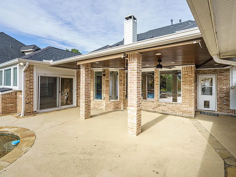 6331 Collina Springs Ct — Photo 7