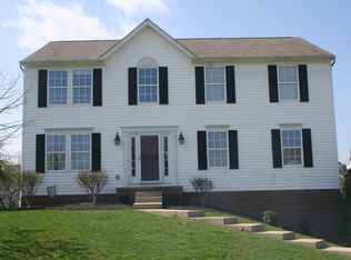 12886 Thoroughbred Dr, North Huntingdon, PA 15642