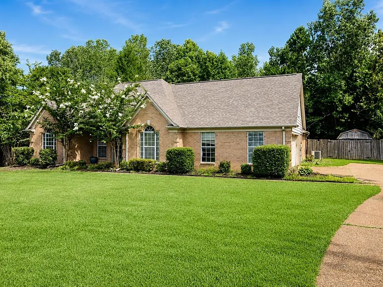 20 Country Brook Dr — Photo 5