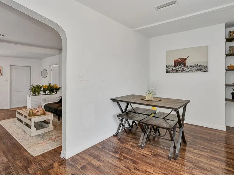 4711 Fairfield Ave S — Photo 5
