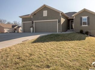 25951 W 141st Ter, Olathe, KS 66061