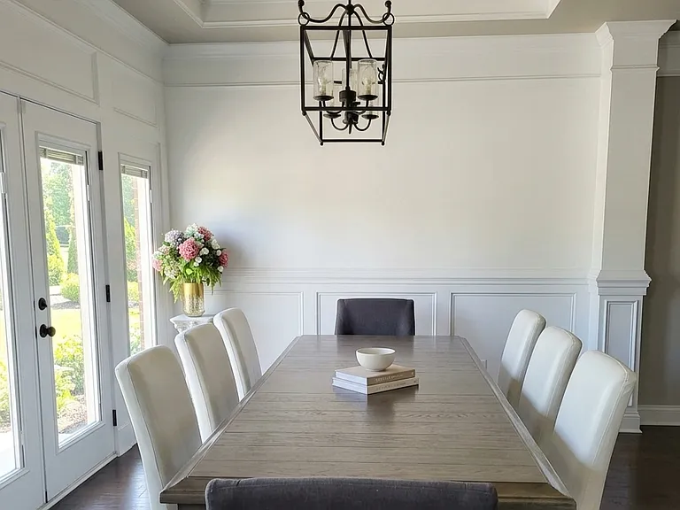 331 Rolling Acres Dr — Photo 2