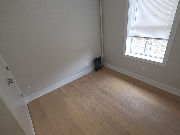 5th image of 214 Duncan Ave APT 104