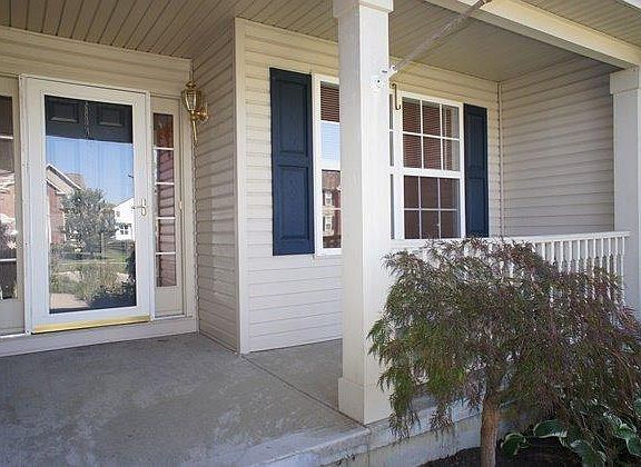 3rd image of 5543 Sunrise View Cir