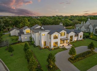 1901 Meadow View Ct, Roanoke, TX 76262