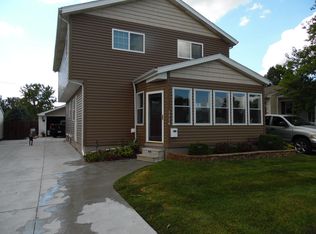 1734 Mahala St, Oregon, OH 43616