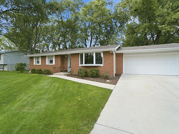 2nd image of 512 Mary Ln