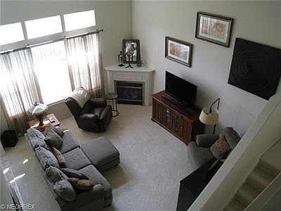 2nd image of 4764 Somerset Dr