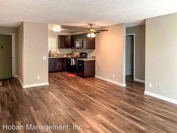 2nd image of 228 Las Flores Dr APT 14