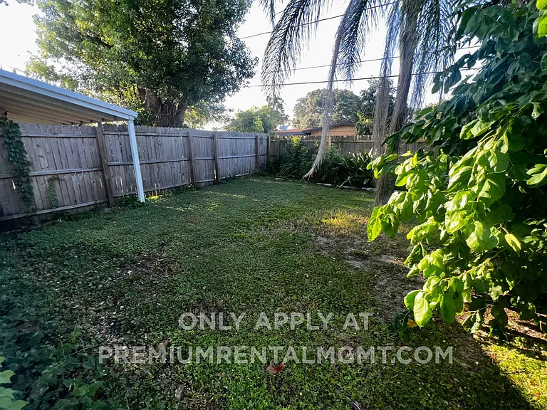 8362 Cristobal Cir #A — Photo 26