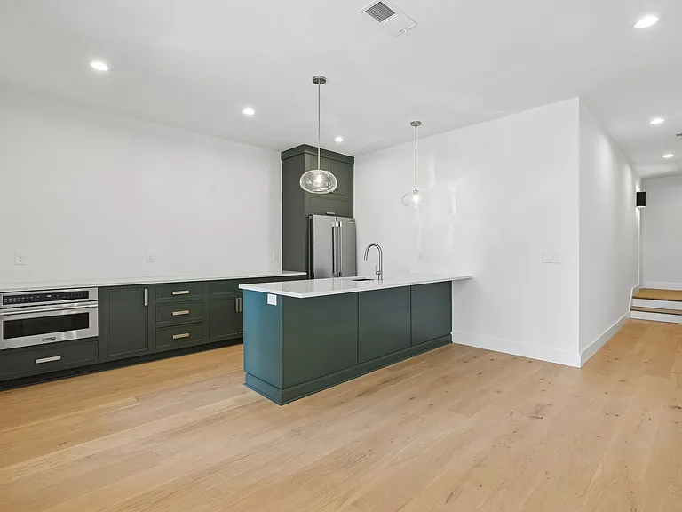 17 Jones Cir — Photo 69