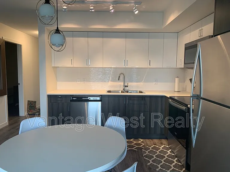 625 Academy Way #226 — Photo 2