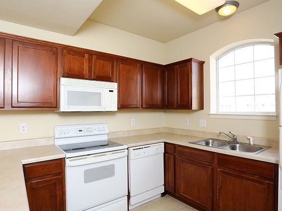 5th image of 6804 Jake Barnes Ct
