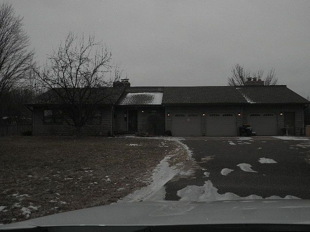 1st image of 3 Pine Valley Dr