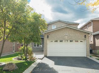 4464 Weymouth Commons Cres, Mississauga, ON L5R1P4