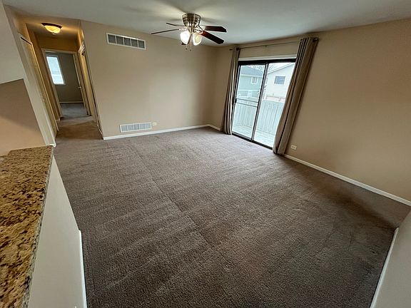 2nd image of 29W551 Winchester Cir N Unit 4