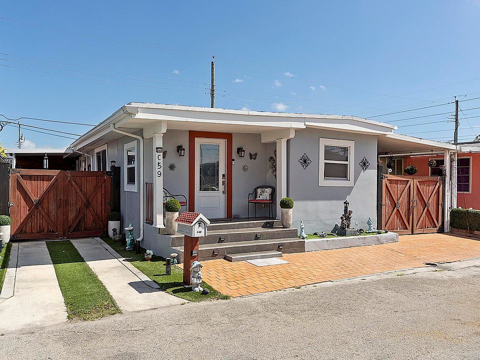 1st image of 3205 W 16th Avenue