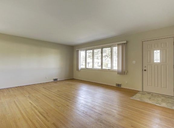 2nd image of 8001 Noid Dr N