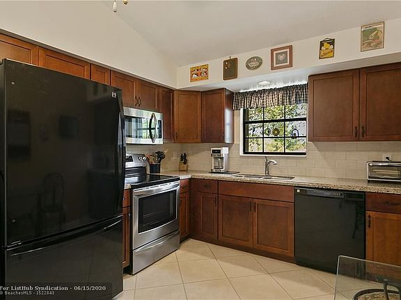 5th image of 1666 Cypress Pointe Dr #1666