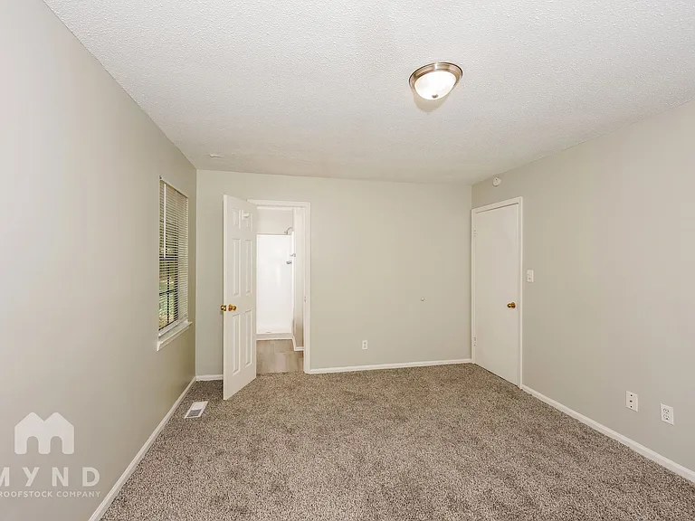 6500 Kathy Cir — Photo 12
