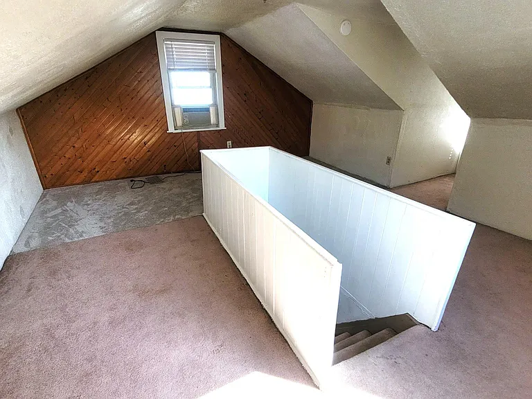 35 Lawn St #2 — Photo 9