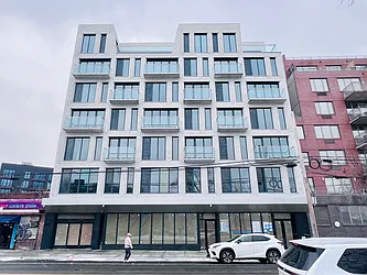 Sold by United Real Estate Fortune