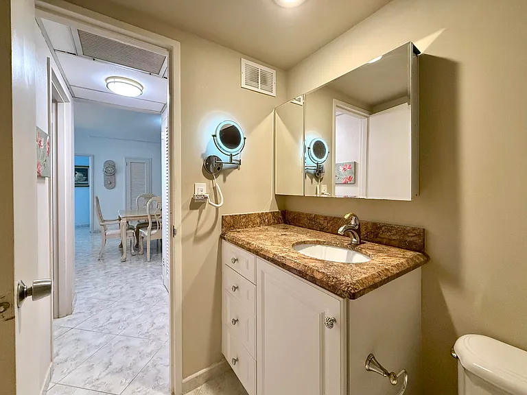4250 Galt Ocean Dr #14T — Photo 48