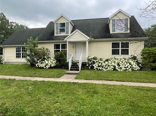 1755 E 26th St, Erie, PA 16510